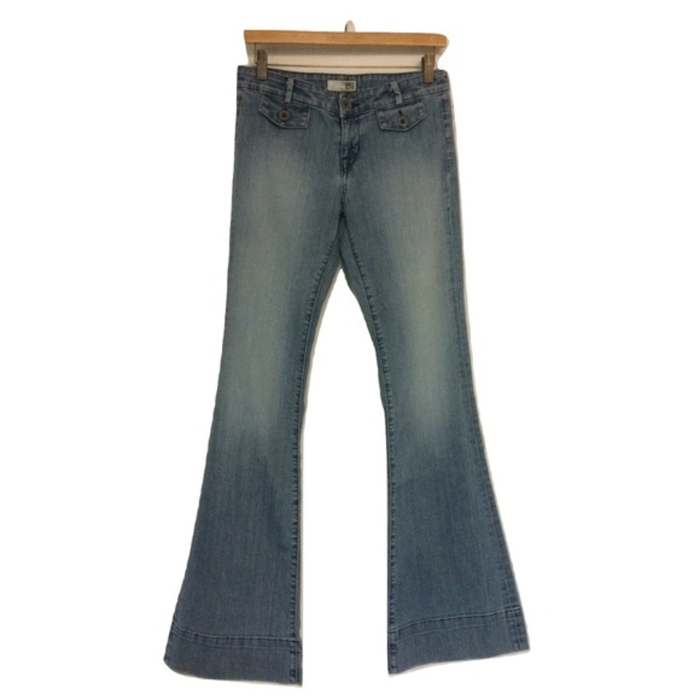 NWT Womens Size 27 27x34 1/2 David Kahn Nikki Paora Wash Flare Leg Jeans NEW